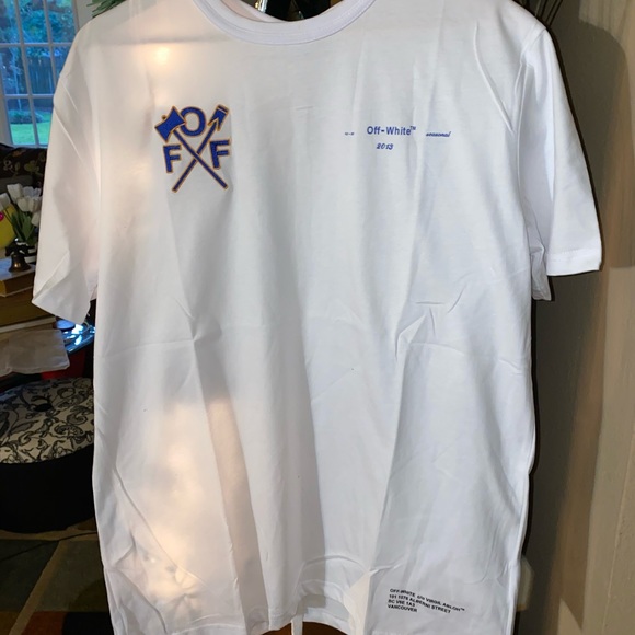 NWT Off White Shirt w/ Embroidered Logo - Picture 2 of 8